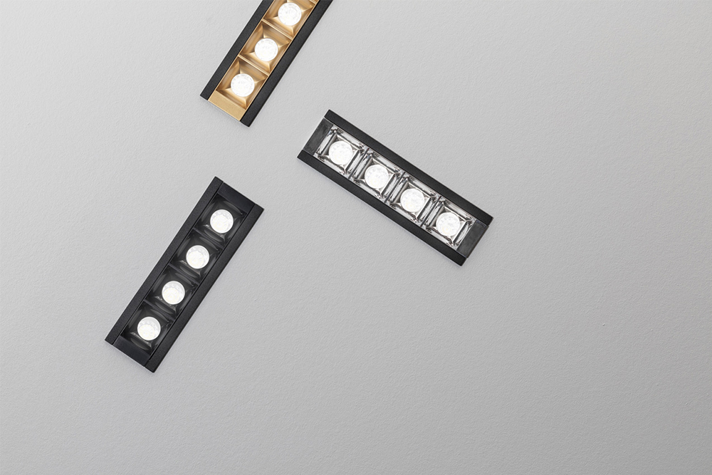 Dot.com @ Delta Light