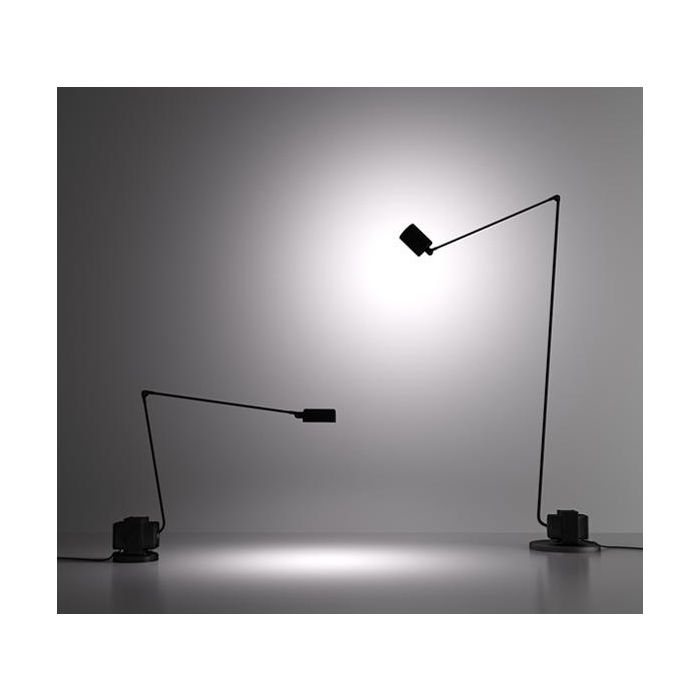 Lumina Daphine LED bureaulamp Table Lamps black